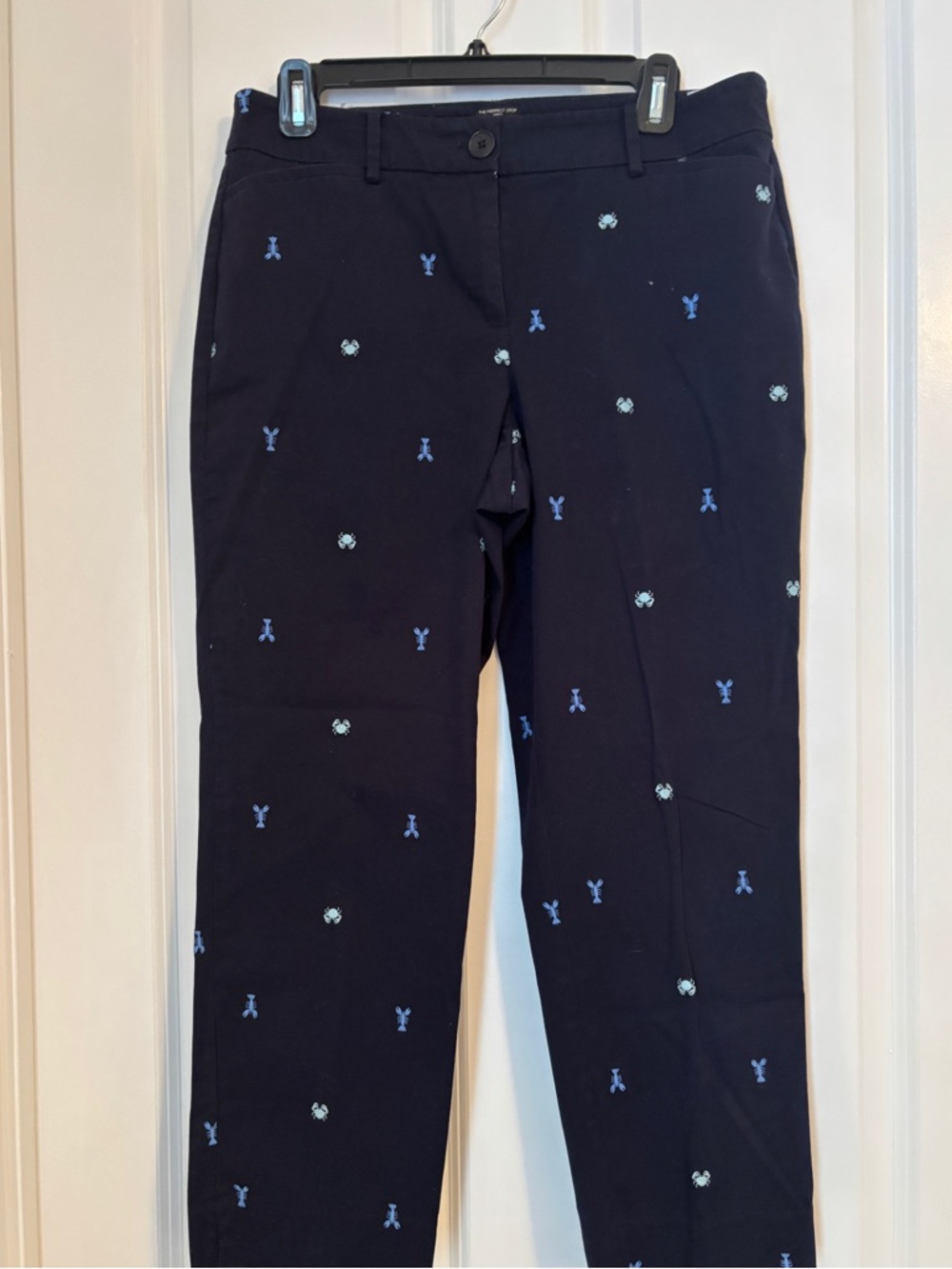 Talbots - Navy The Perfect Crop Pants with Light Blue Embroidery. Curvy, Sz 6